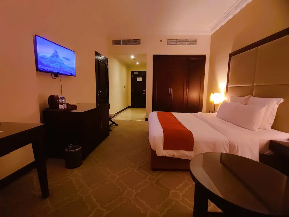 Grand Regal Hotel Hotel - Chambres