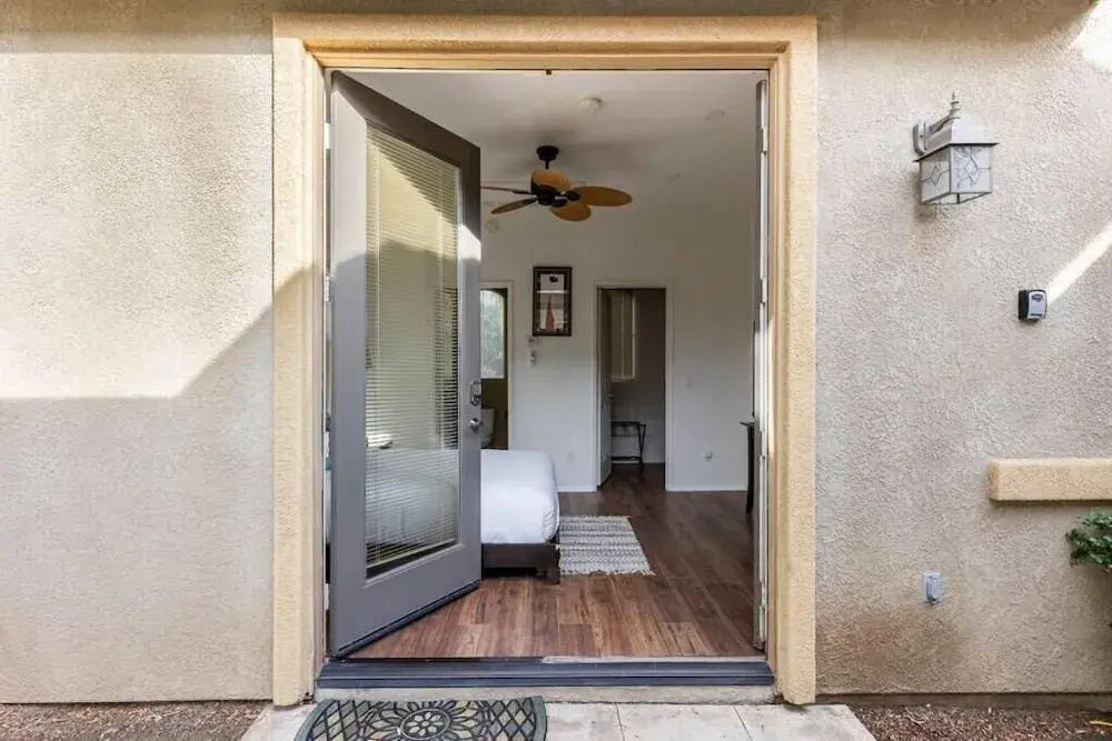 Cozy Home in Gated Country Club