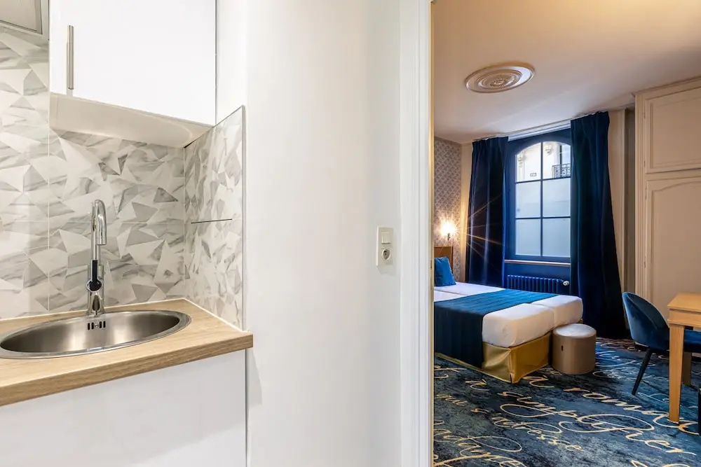 Hotel Romance Malesherbes by Patrick Hayat 83