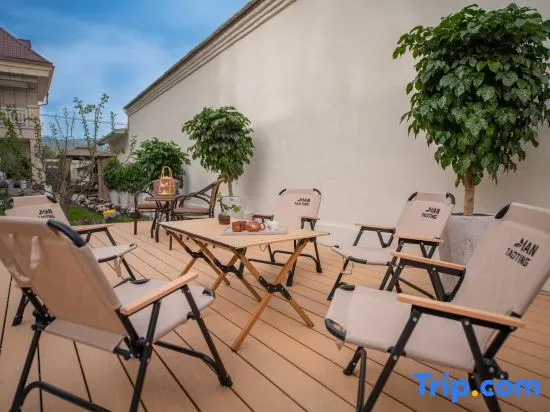 Tekes Chengbei Shuyuan Homestay (Tekes Bagua City)