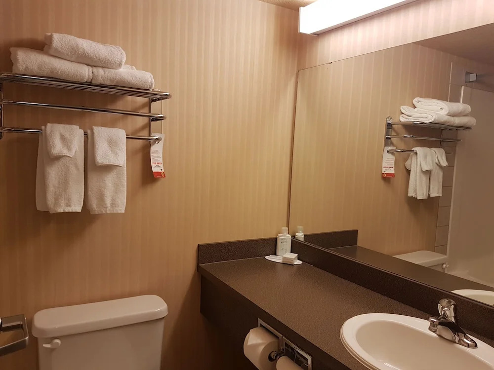 Super 8 Fort Nelson - фото 7