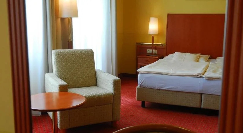 City Partner Park Hotel Pelikan - фото 5