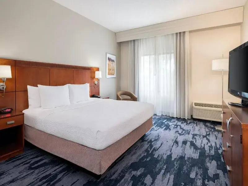 Double Suite (full double bed)