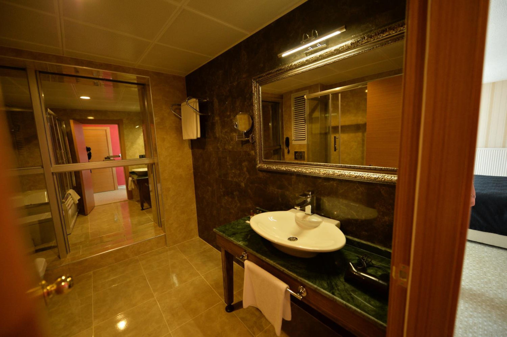 Neba Royal Hotel - Général
