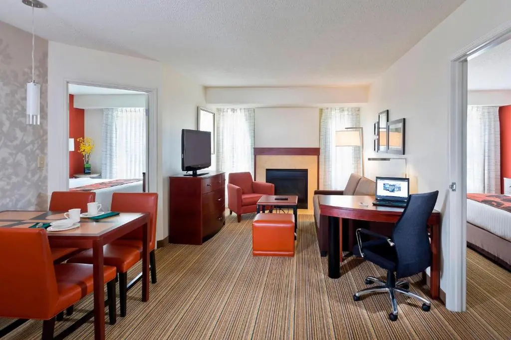 Residence Inn Lansing West - Chambres