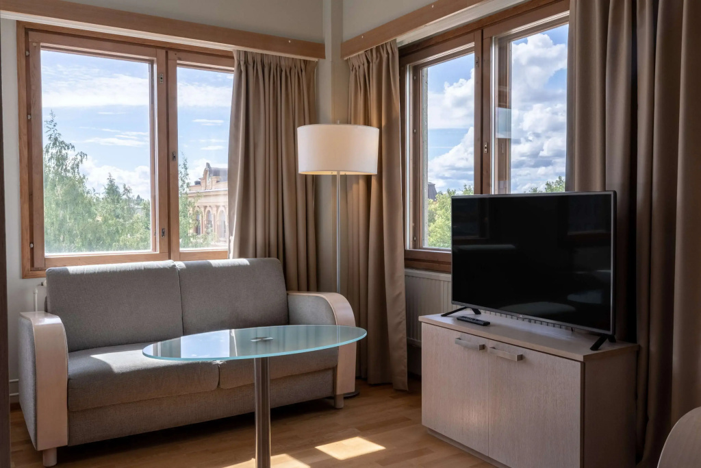 Superior Family room