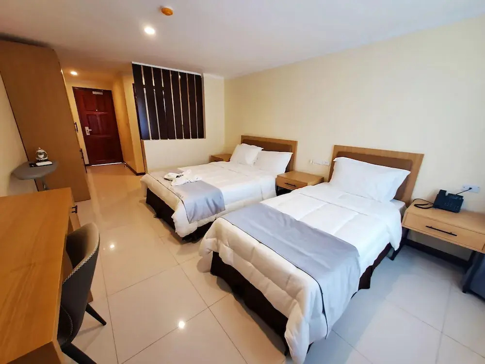 Deluxe Suite