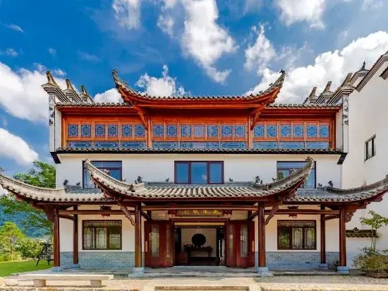 Taohuatan five star homestay