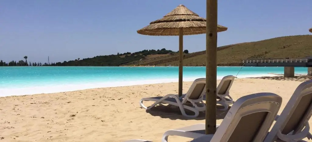 Beach & Waterfront