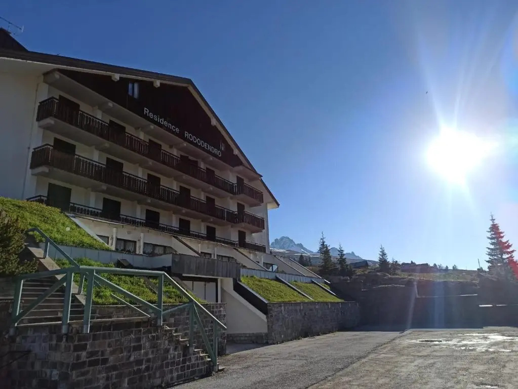 Hotel photo 1