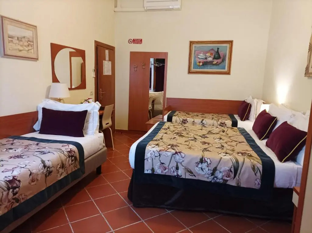 Maxim Axial Hotel - Chambres