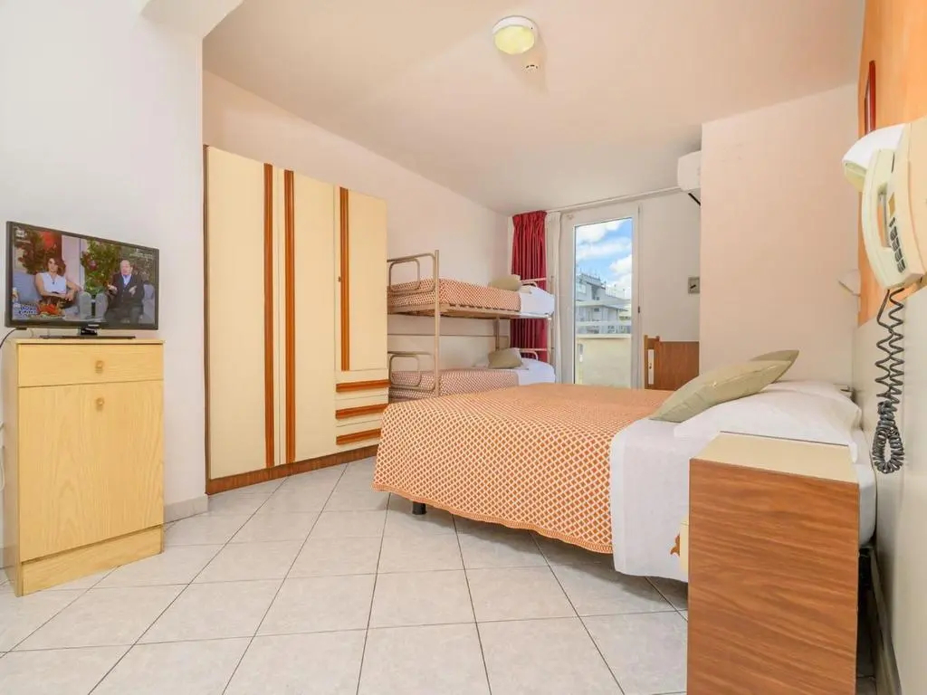 四人房，配兩張大床