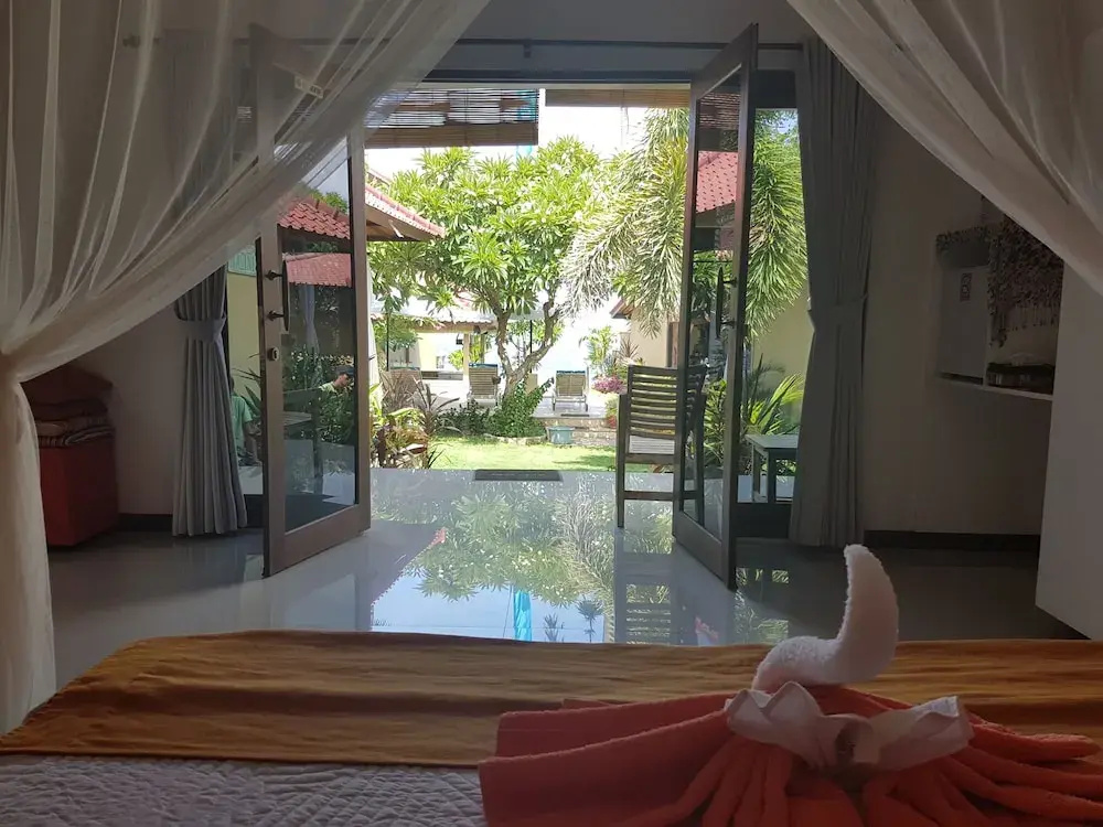 Deluxe Bungalow