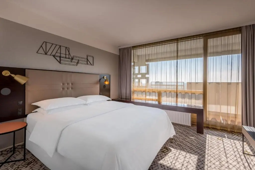 Four Points by Sheraton Munich Arabellapark - Chambres