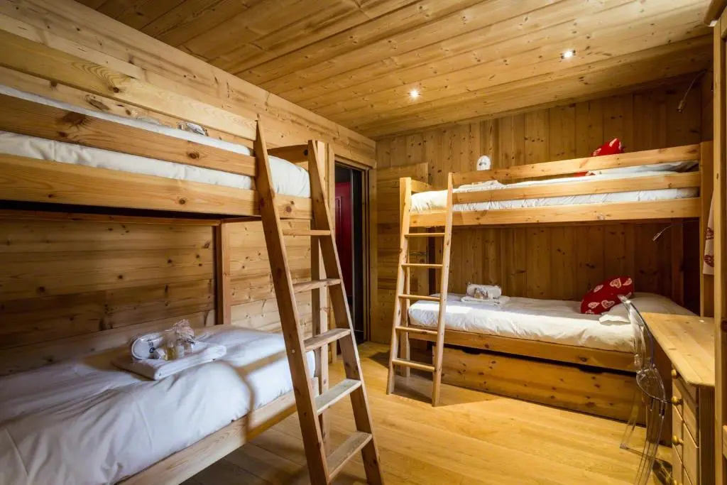 Double Chalet (twin beds)