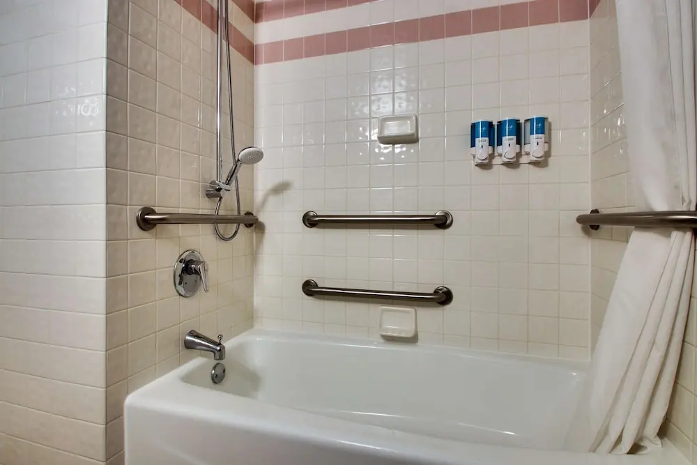 Drury Inn & Suites Evansville East - Chambres