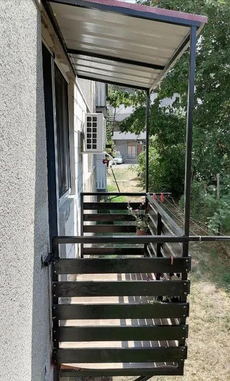Dora Apartment
