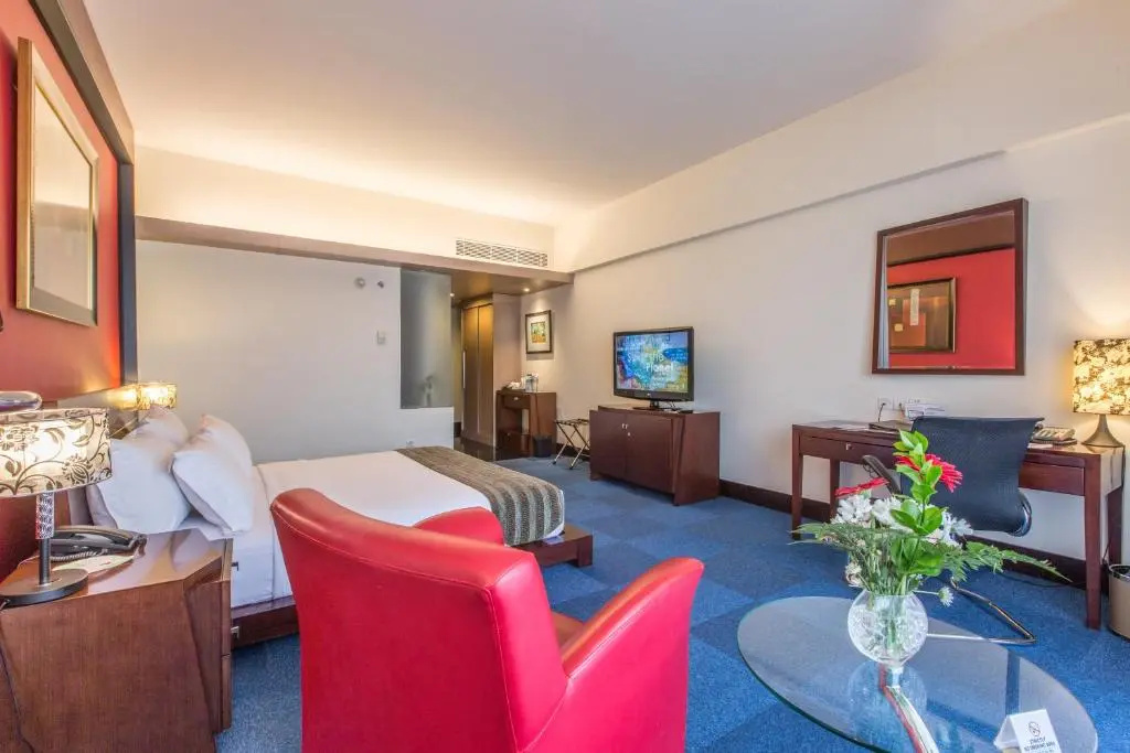 Merlynn Park Hotel - Chambres