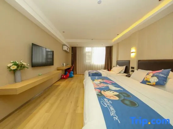 Standard Family room