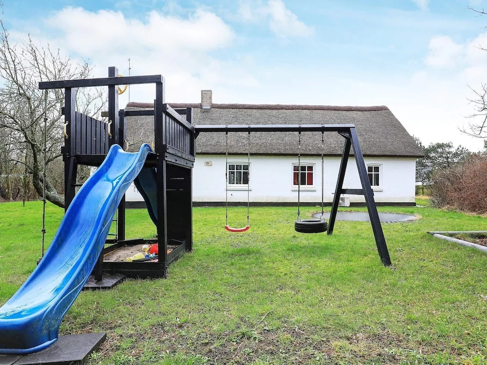 Enormous Holiday Home in Vestervig With Swimming Pool