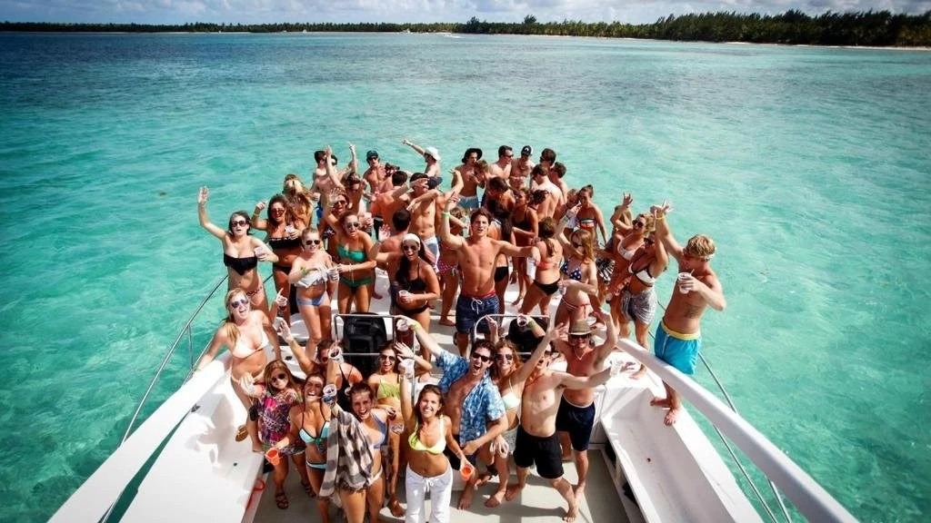 We Hostel And Suites Punta Cana