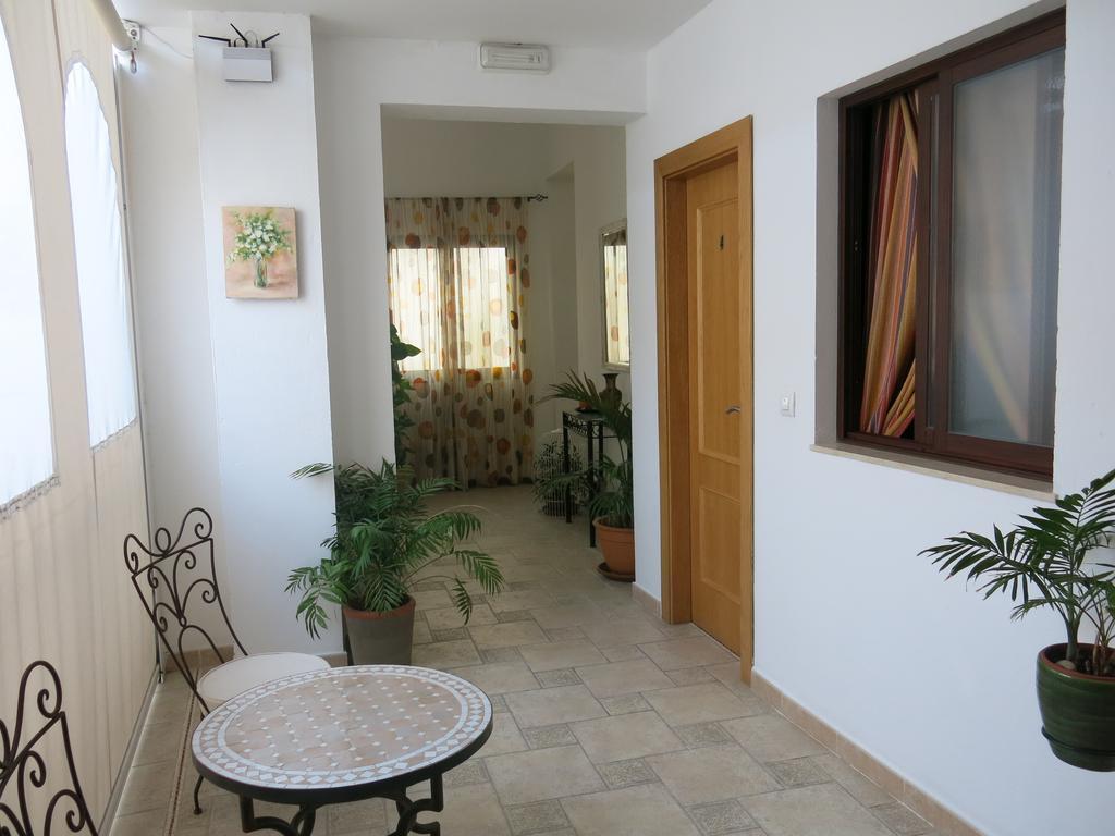Hostal Fenix by null