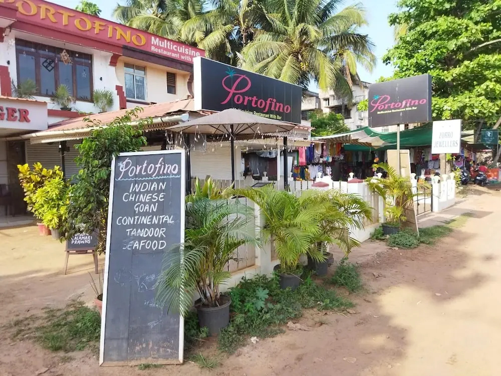 Apartment in Colva, Goa With Pool & Gym