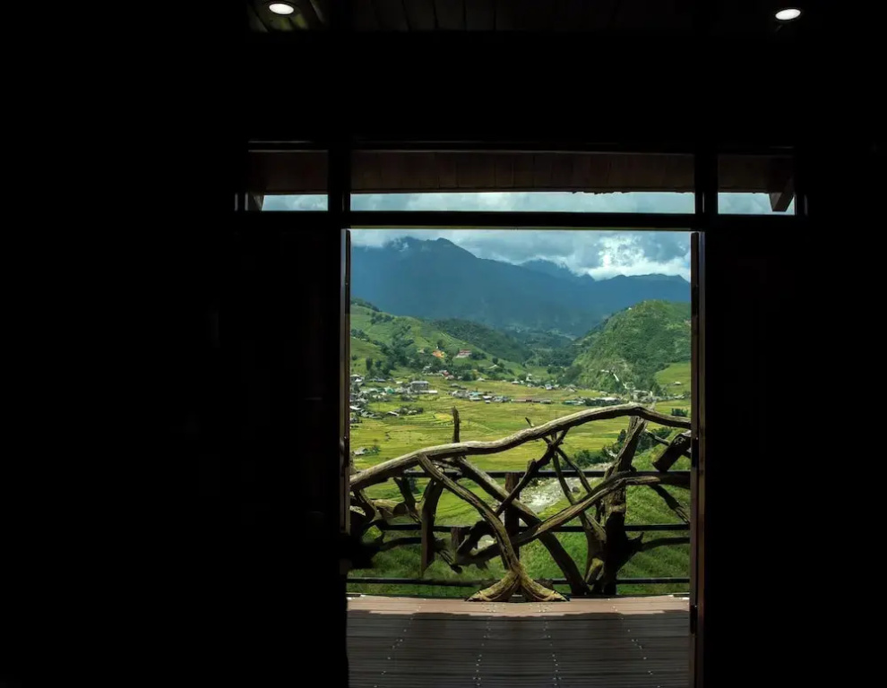 Muong Hoa River View Homestay