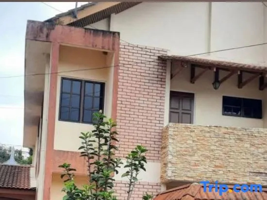 Brinchang Town Semi-D Villa 4 Bedroom by Amy Cozy