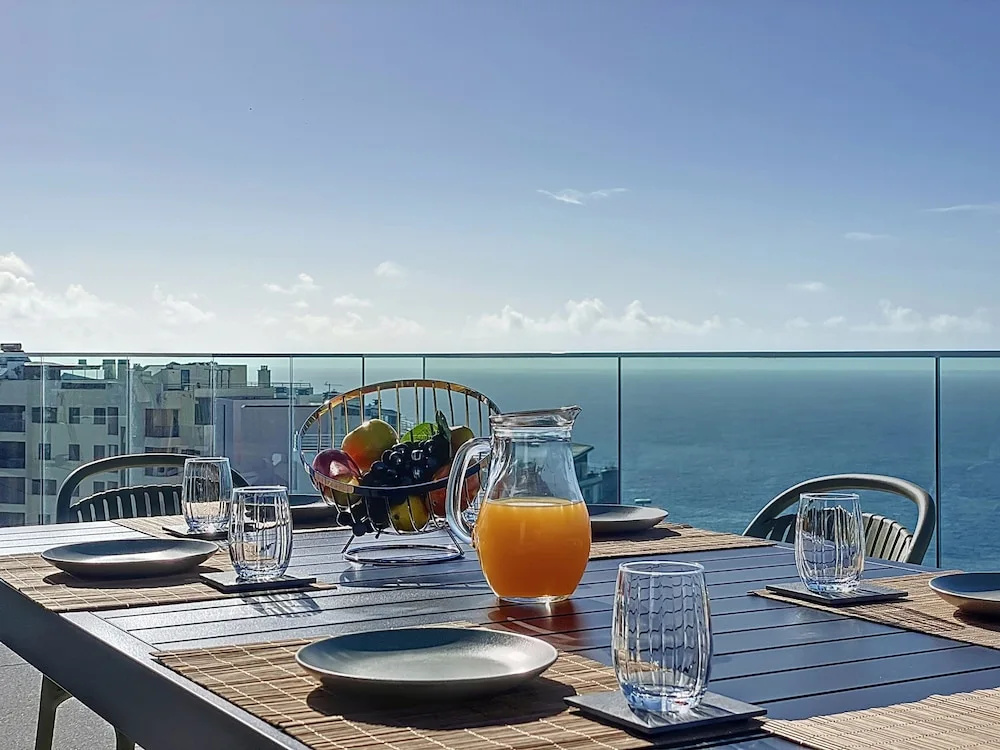 Majestic Penthouse View by Atlantic Holiday