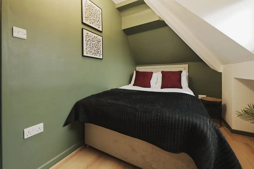 Garmoyle Road Flat 3