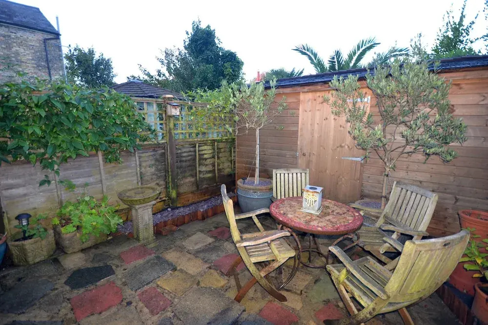 Delightful Cottage In Sandwich - One Bedroom