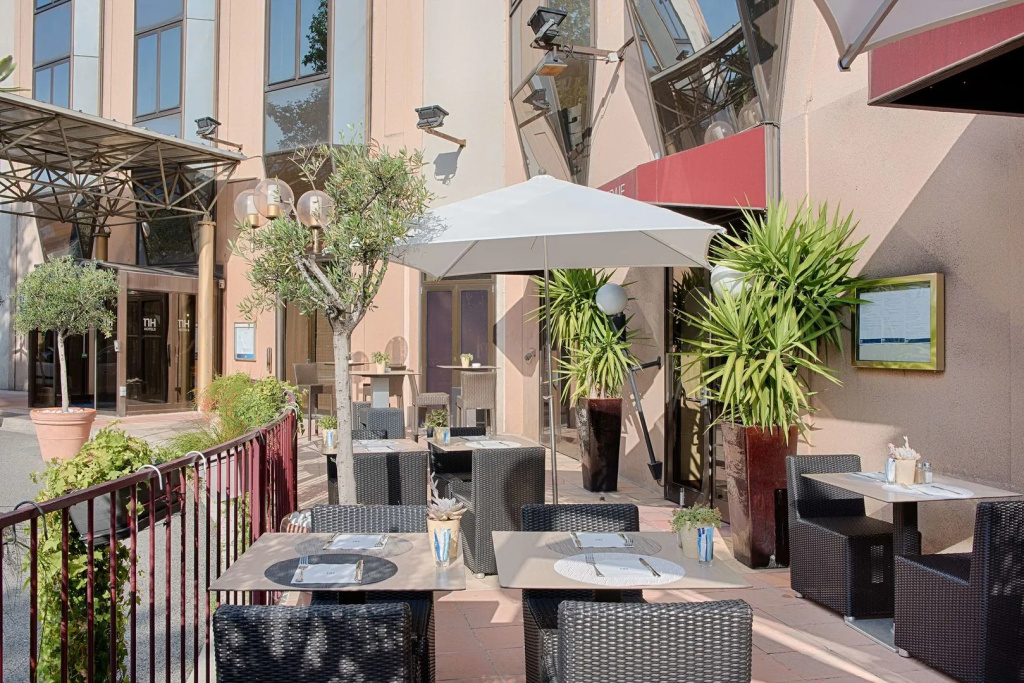 Hotel photo 25