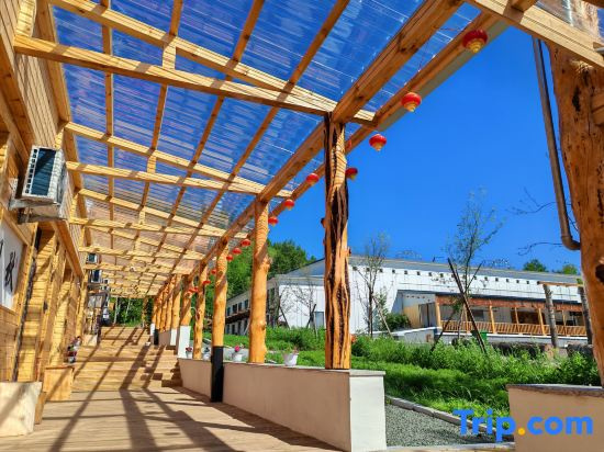 Genhe Jinglin Villa Hotel