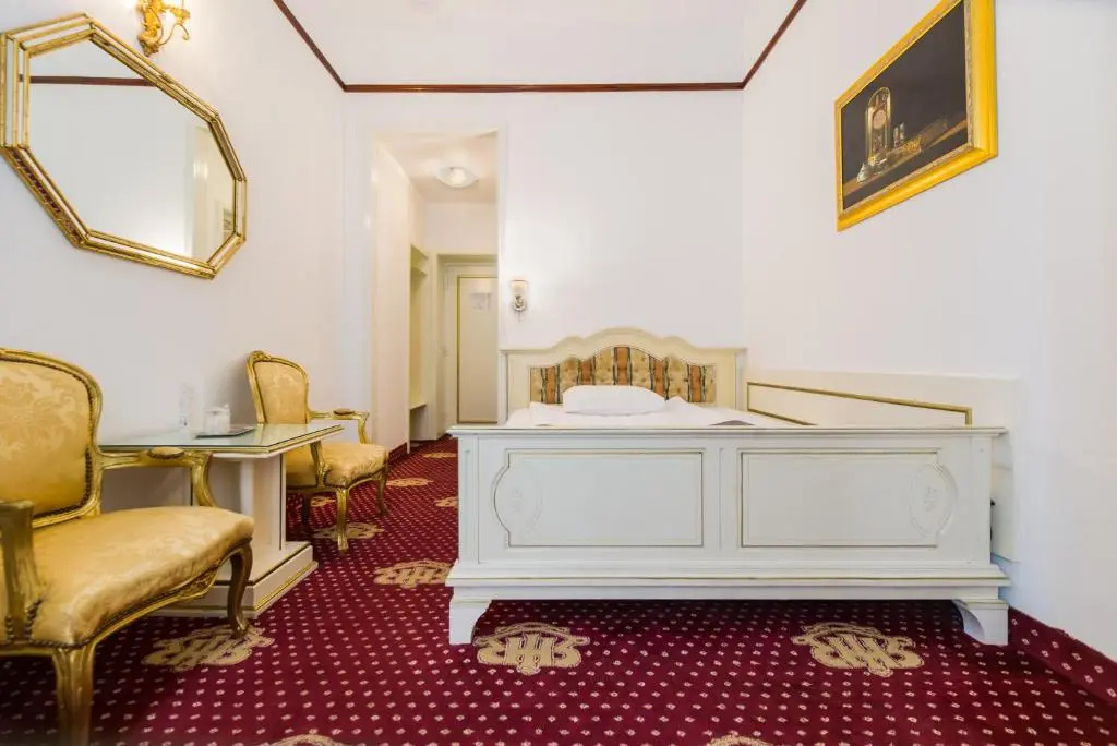 Hotel Imparatul Romanilor - Chambres