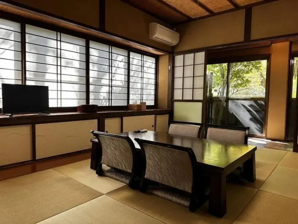 Yamakawa Onsen Kosugian