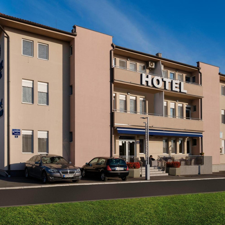 Airport Garni Hotel — фото
