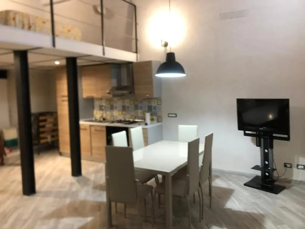 2 Bedrooms Cottage