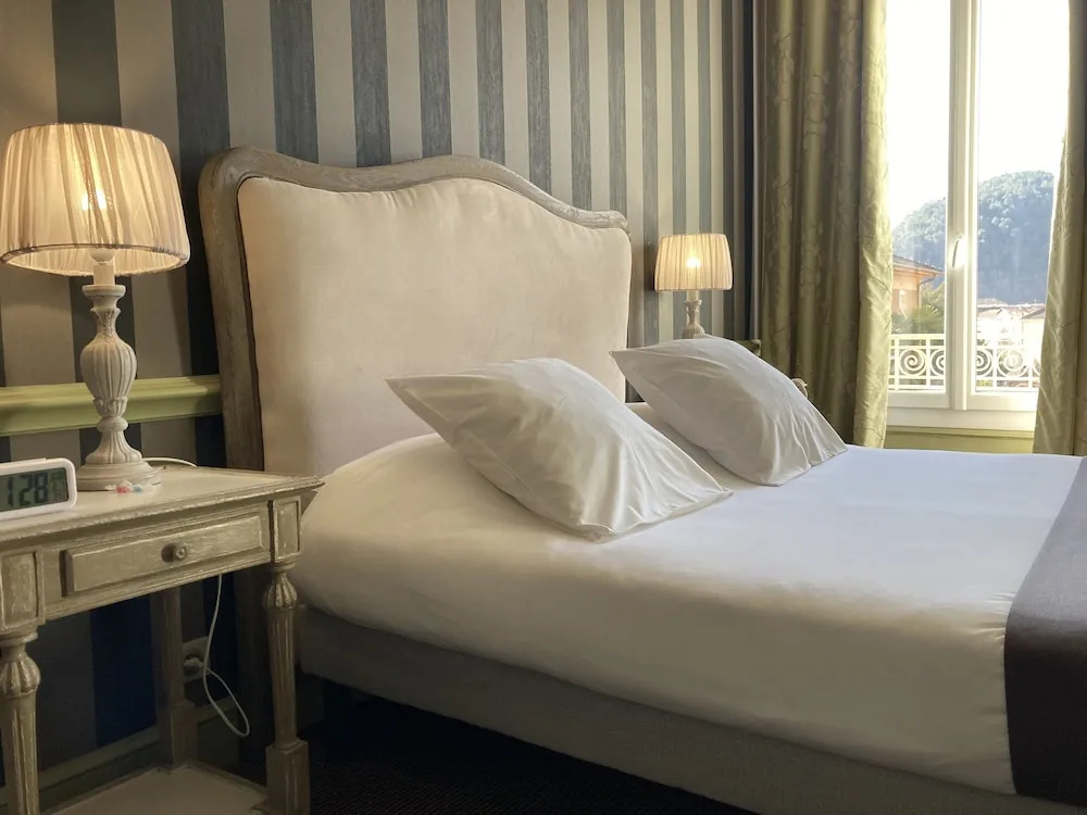 Hôtel Helvie - Chambres