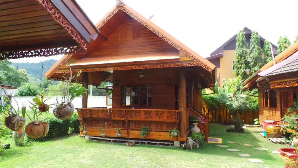 Golden Teak Resort Baan Sapparot - Chambres