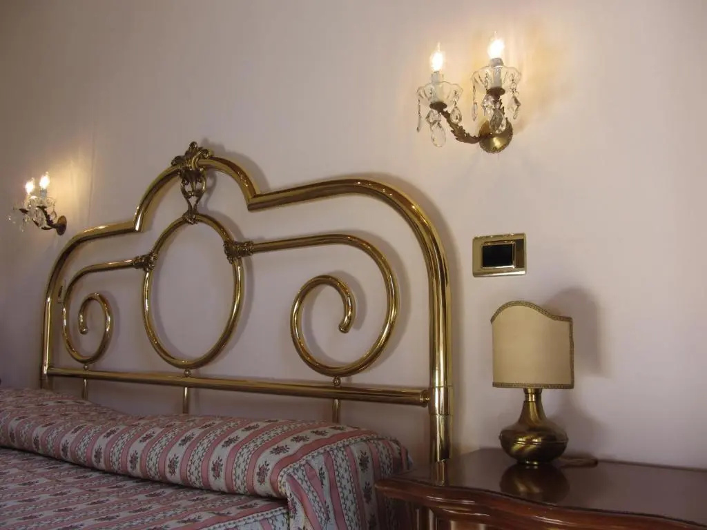 Classic room