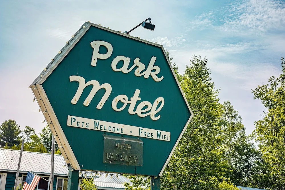 Park Motel and Cabins
