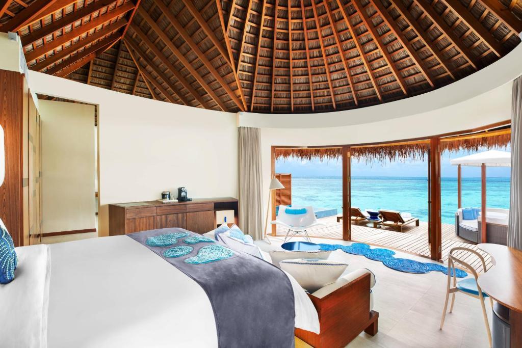 W Maldives
