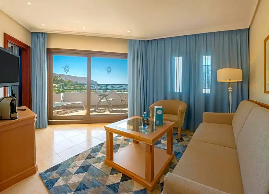 Standard Junior Suite