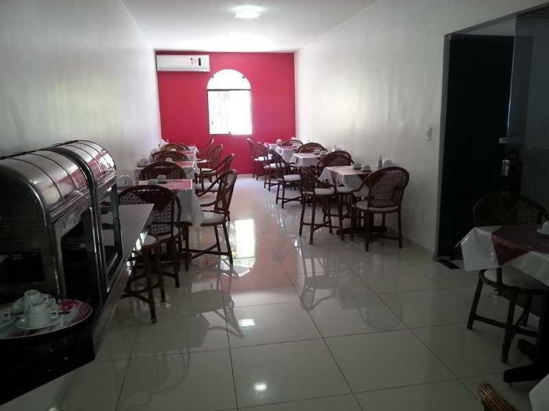 Food & Beverage