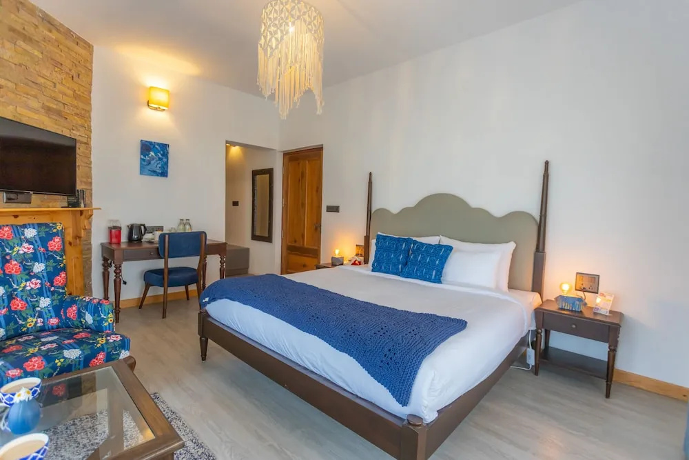 Hotel photo 12