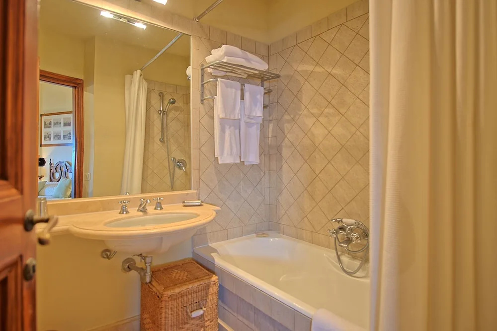 Hotel photo 38