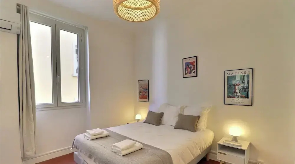 Voir la photo 1 — Casa Napoléon