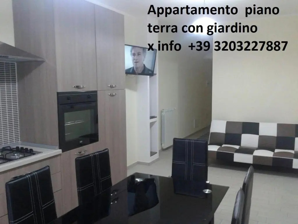 2 Bedrooms Apartment with garden view