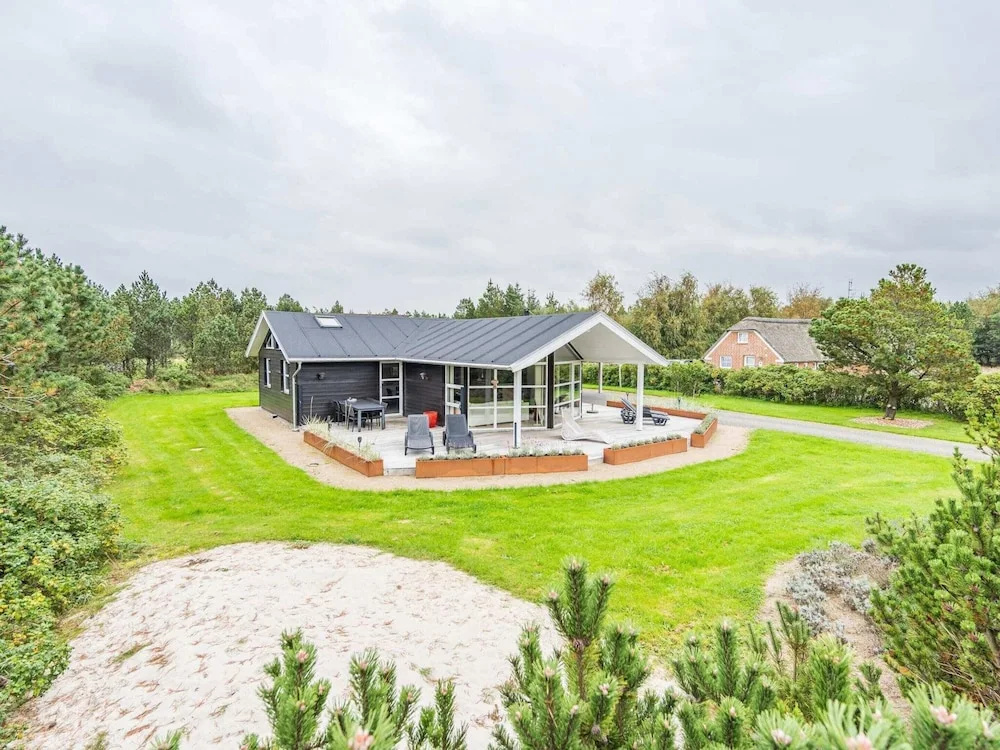 6 Person Holiday Home in Norre Nebel